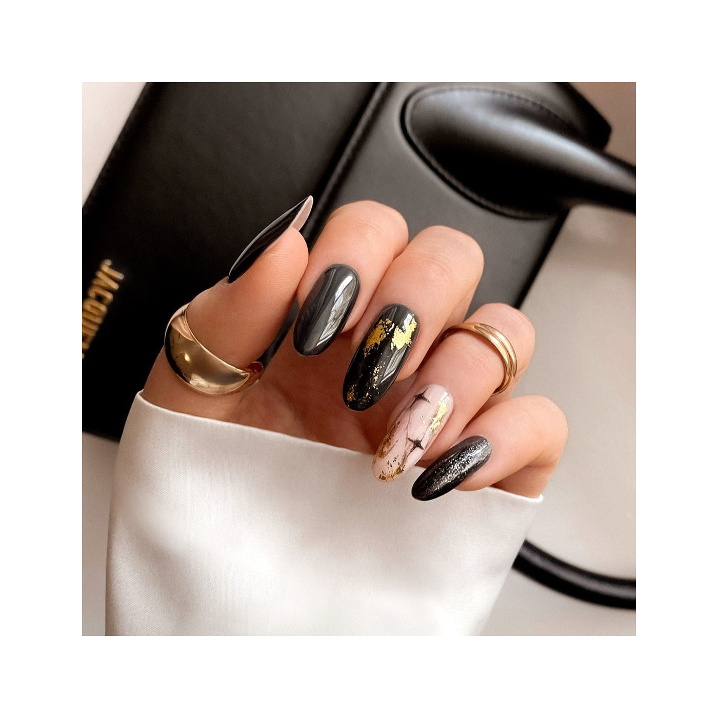 Nail art foil - 01 Gold